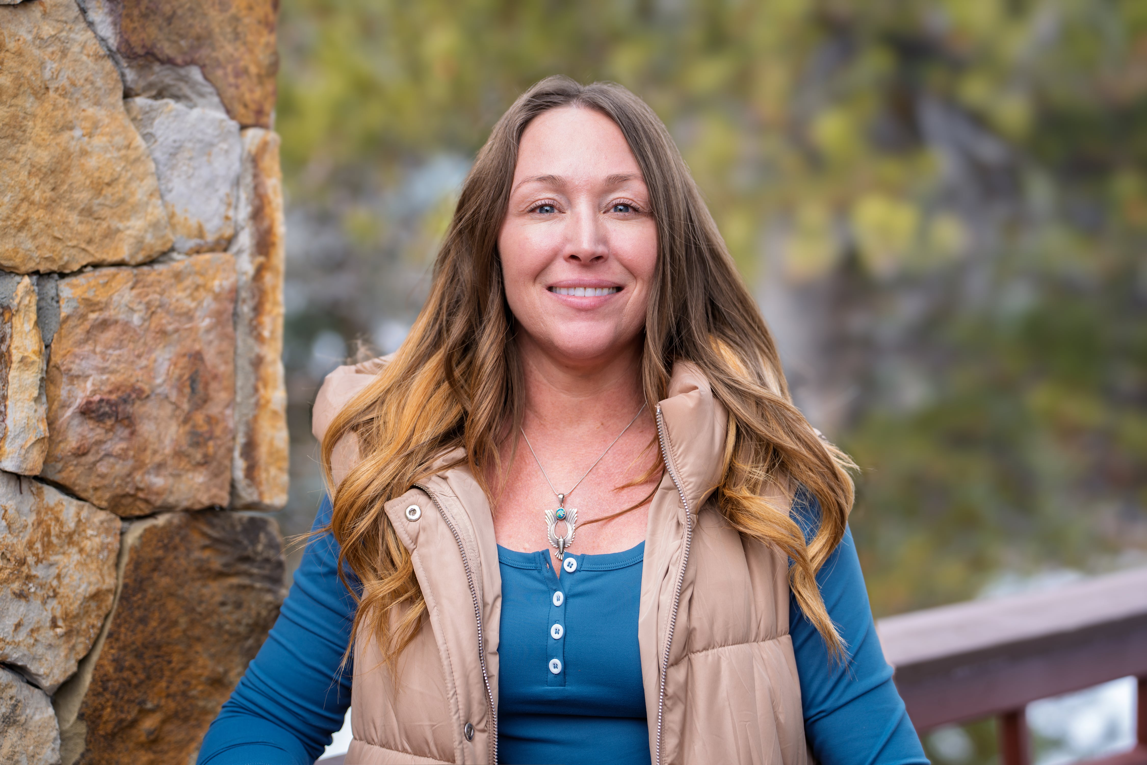 Amy Sakes esthetician headshot